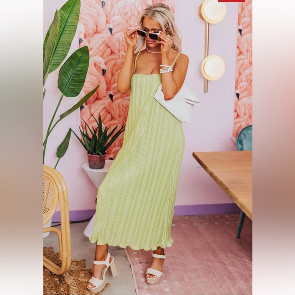 Shop Impressions Lalavon Tip Of Florida Pleated Midi Dress In Lime Green NEW!!